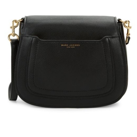Marc Jacobs Handbags - NWOT Marc Jacobs Empire City Mini Messenger Leather Crossbody Bag